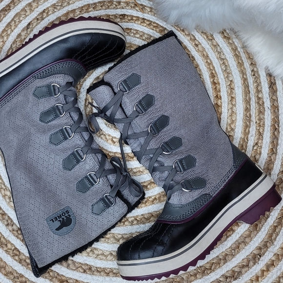 Sorel Tivoli High Snow Boot Size 7 - Picture 5 of 16